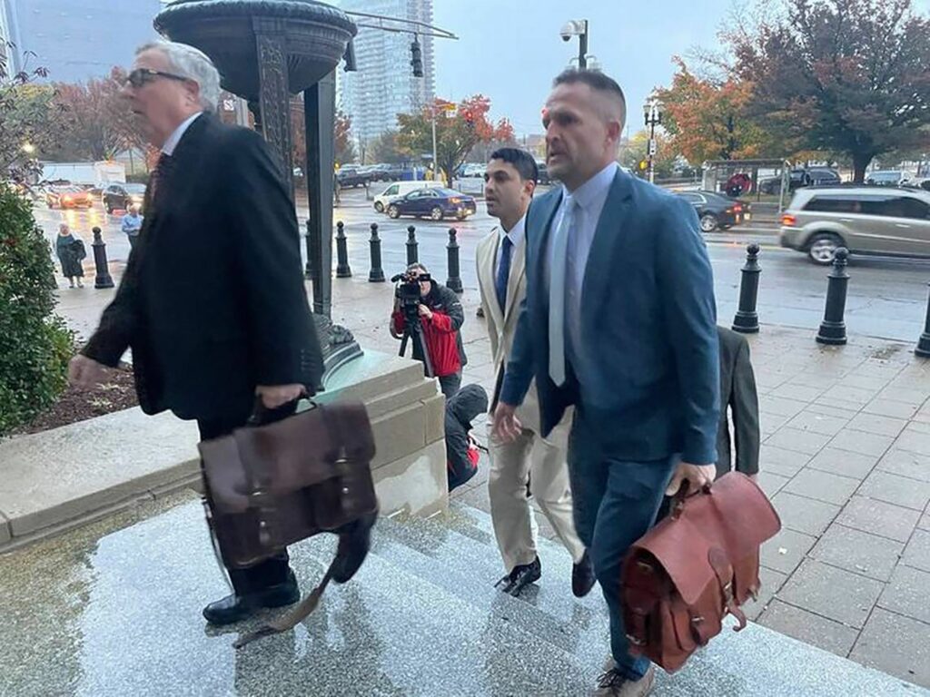 Poliţist american, condamnat la aproape trei ani de închisoare pentru moartea unei femei de culoare