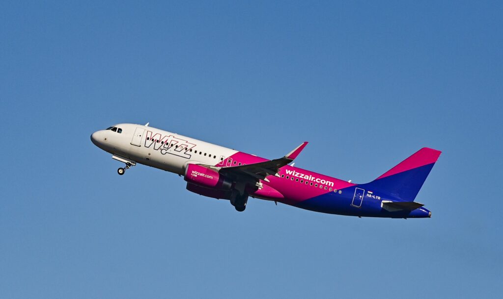 Wizz Air intenționează să suspende toate operațiunile de zbor locale din Abu Dhabi