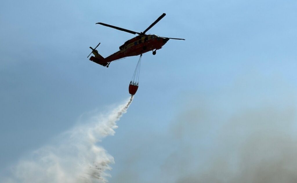 Un elicopter Black Hawk al IGAv a fost solicitat pentru stingerea unor incendii în Bulgaria