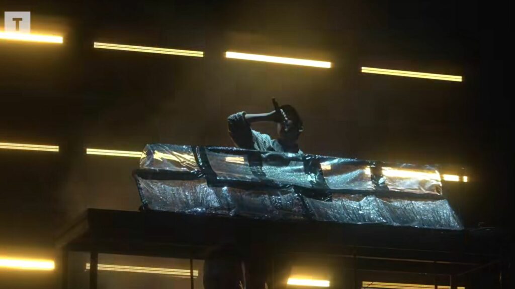 DJ-ul Martin Solveig își anunță retragerea în fața a 70.000 de fani la festivalul Vieilles Charrues