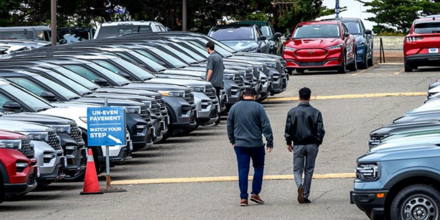 Aproape 50% din poluarea cu microplastice provine de la mașini. Iată de ce Aproape 50% din poluarea cu microplastice provine de la mașini. Iată de ce