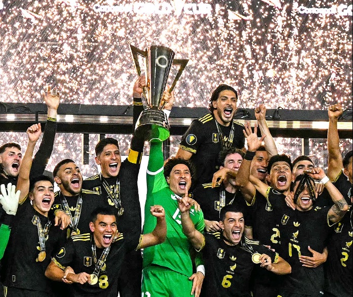 Mexic este campioană la fotbal în America Centrală și de Nord după ce a a învins SUA