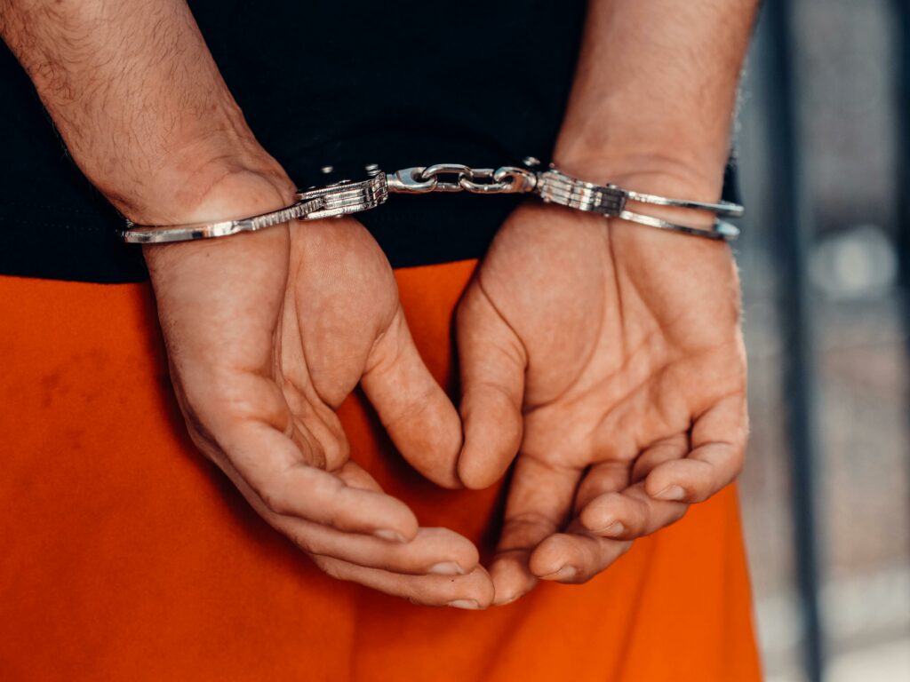 Bărbat de 76 de ani arestat în Marea Britanie, suspectat că a otrăvit copii într-o tabără de vară