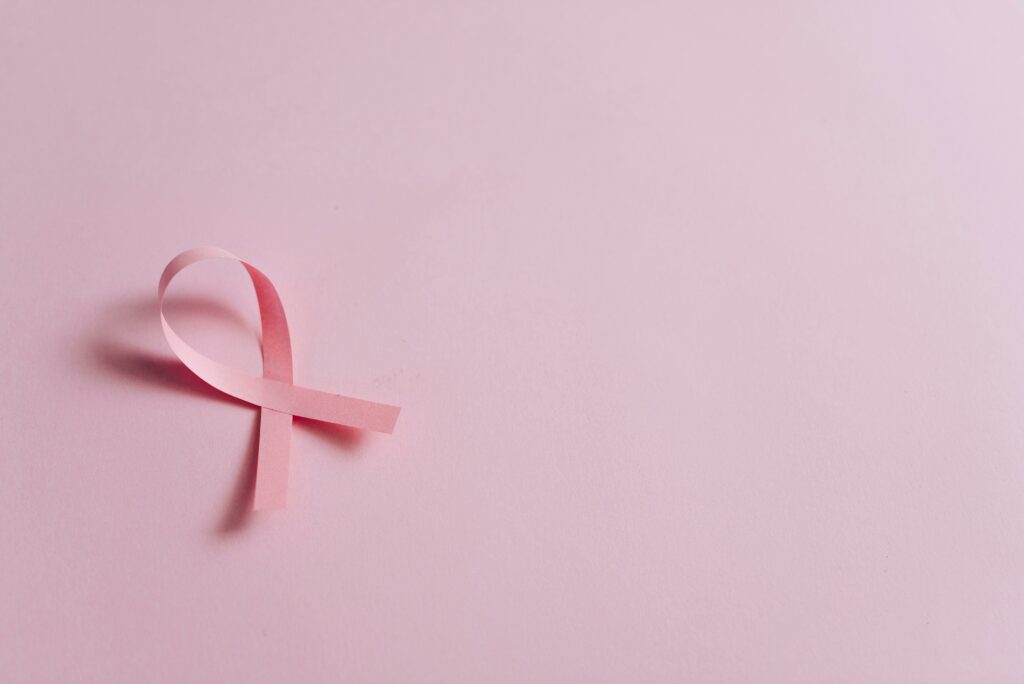 Testare genetică gratuită pentru cancerul de sân în Bucureşti. De când se poate aplica