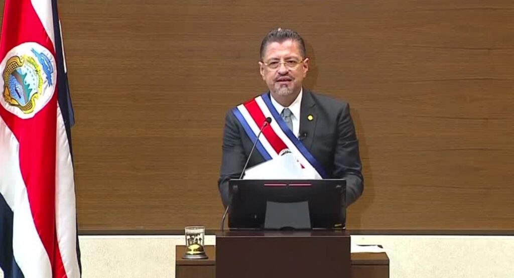 Instanța supremă din Costa Rica: Președintele Rodrigo Chaves trebuie judecat pentru corupție
