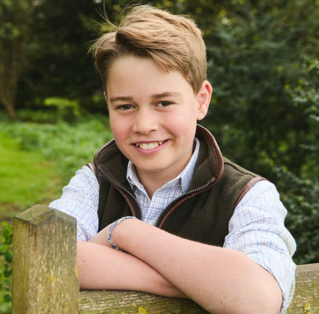 Prințul George al Marii Britanii împlinește 12 ani. Fotografie adorabilă, postată de Familia Regală, cu această ocazie