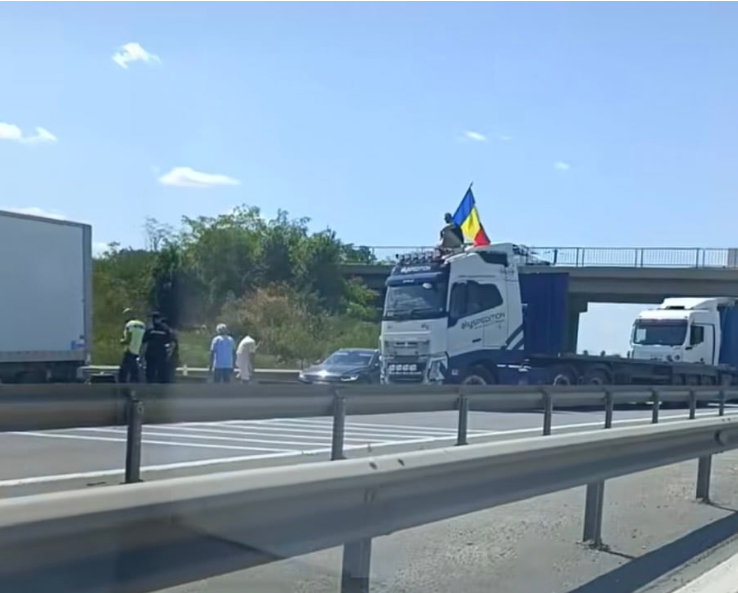Protest pe Autostrada A1: Trafic blocat pe sensul Pitești – București de un șofer de camion
