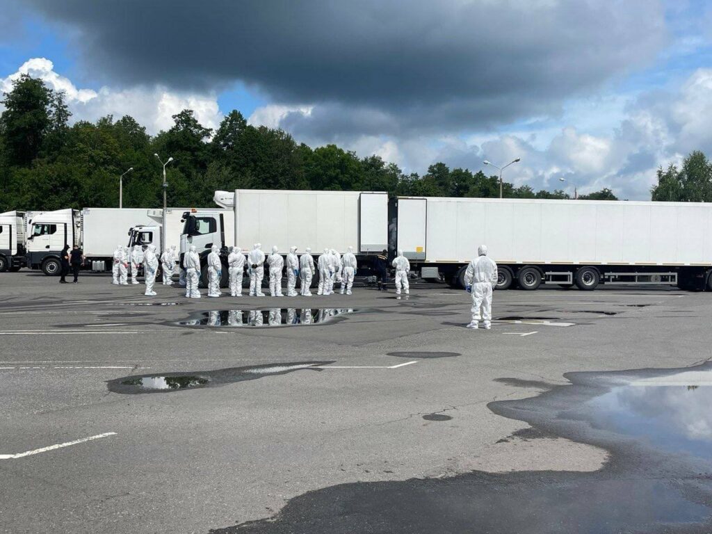 Trupurile neînsuflețite a 1 000 de cetățeni ucraineni, printre care și personal militar, au fost recuperate de Ucraina