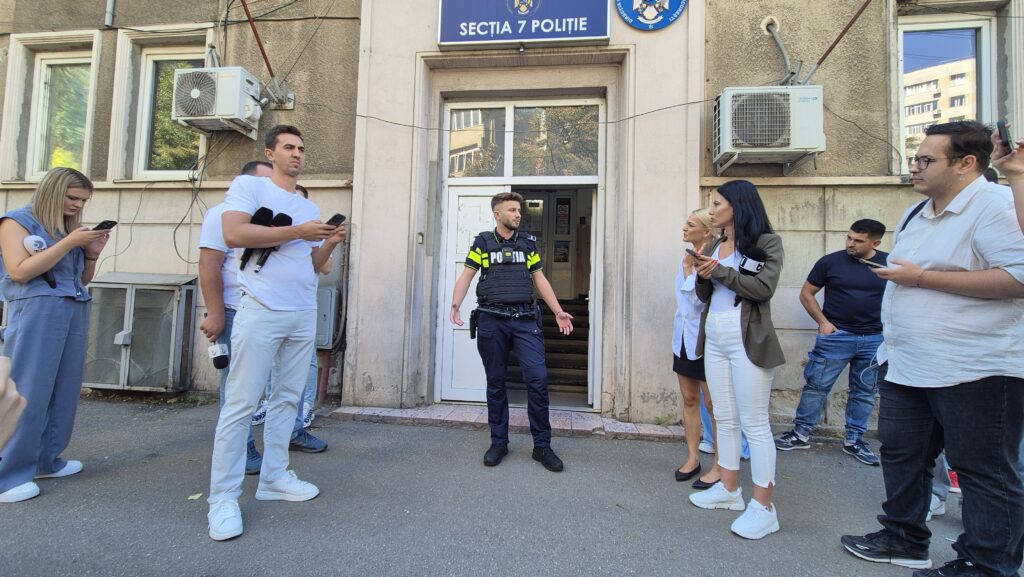 Polițistul Andrei Jianu: „Am văzut cum l-a lovit cu pumnul în zona feței”, victima era foarte speriată