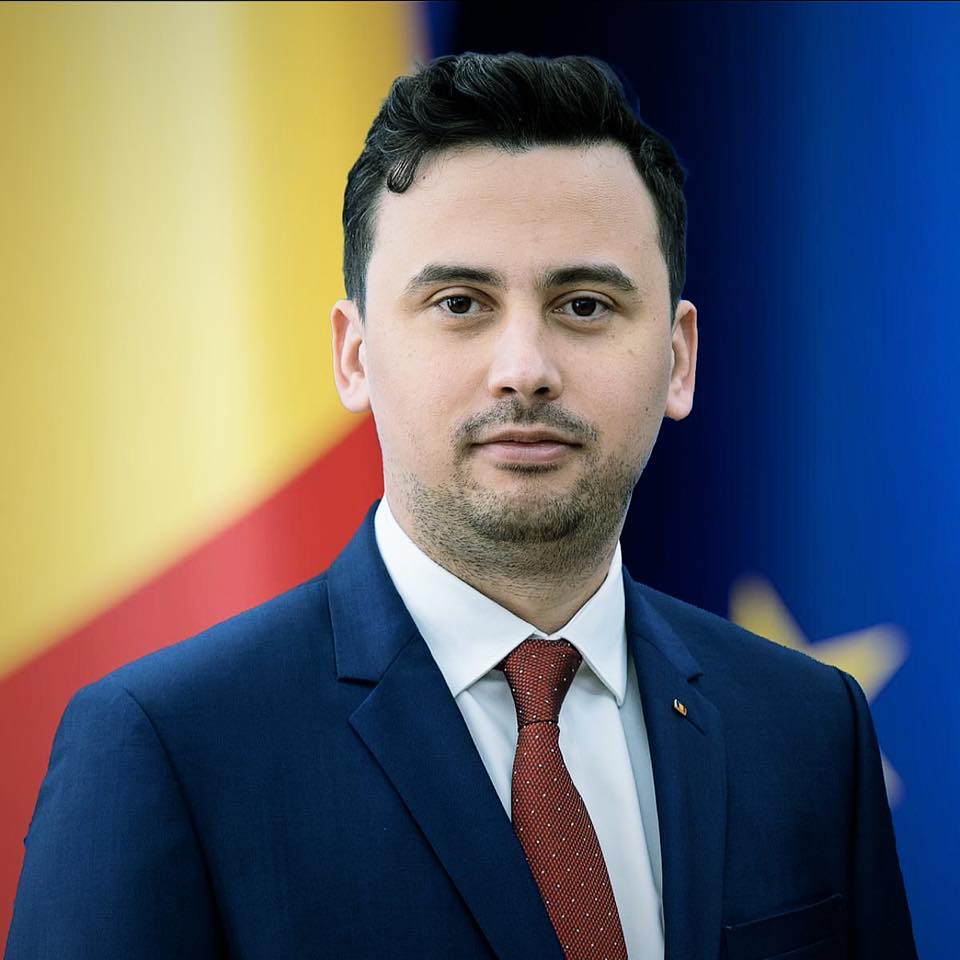 Un deputat PSD atacă Guvernul Bolojan: Educaţia pierde aproape 20% din fondurile PNRR