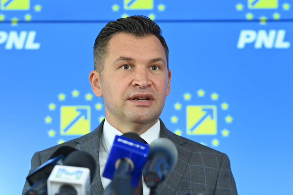 Ionuț Stroe: Mi-aș fi dorit, însă, ca România să fie mai implicată pentru Ucraina