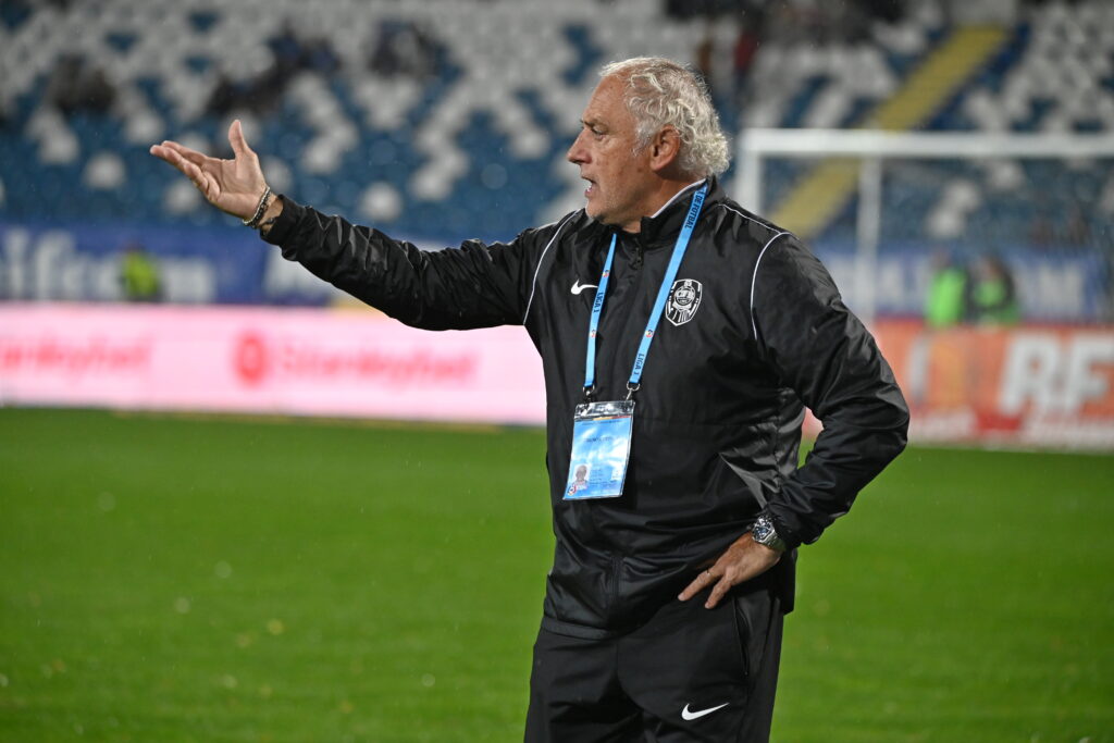 Andrea Mandorlini se reîntoarce antrenor principal la CFR Cluj, după demisia lui Dan Petrescu