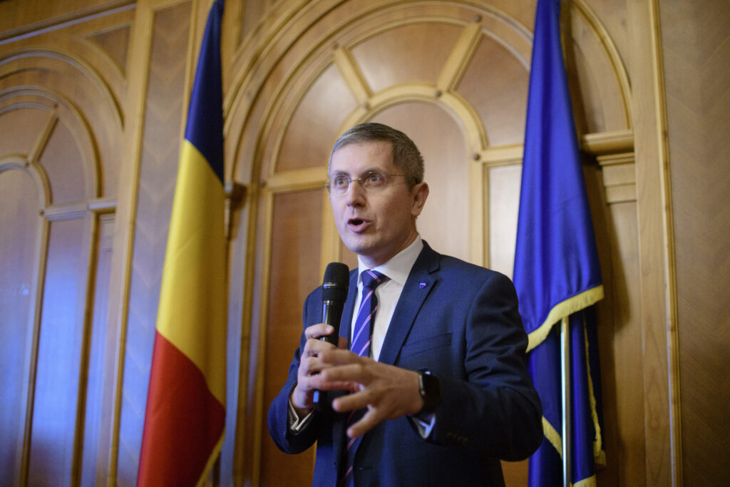 Barna: Guvernul nu face negocieri ca la poker. PSD încearcă să facă un balet politic
