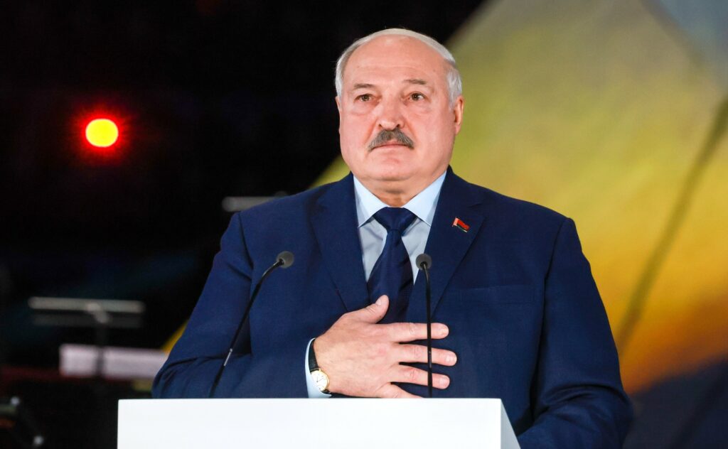 Aleksandr Lukașenko recunoaște că guvernează Belarus prin metode autoritare