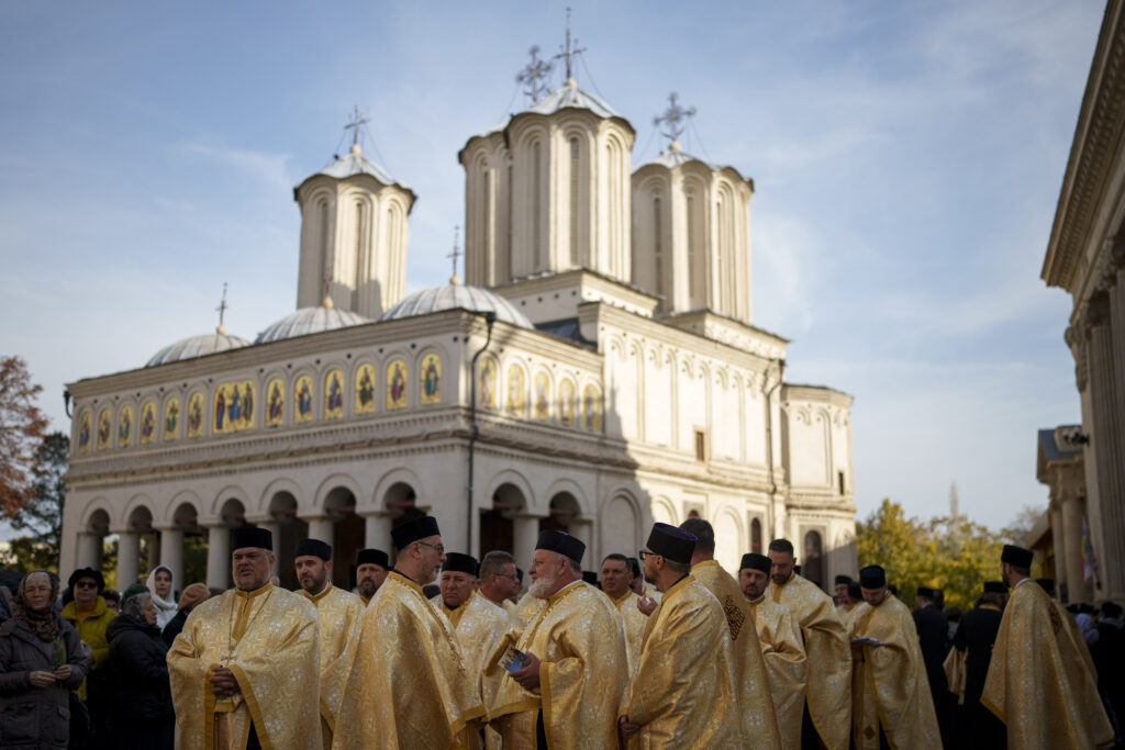 Patriarhia Română: Preoții nu au fost niciodată exceptați de la plata contribuțiilor de sănătate