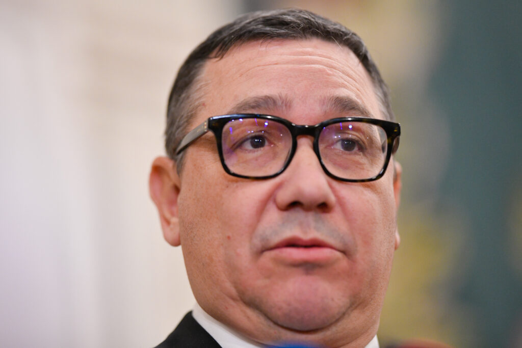 Victor Ponta, despre Pilonul II de pensii: Faptul că un Guvern așa-zis „liberal” atentează la niște bani 100% privați este o aberație