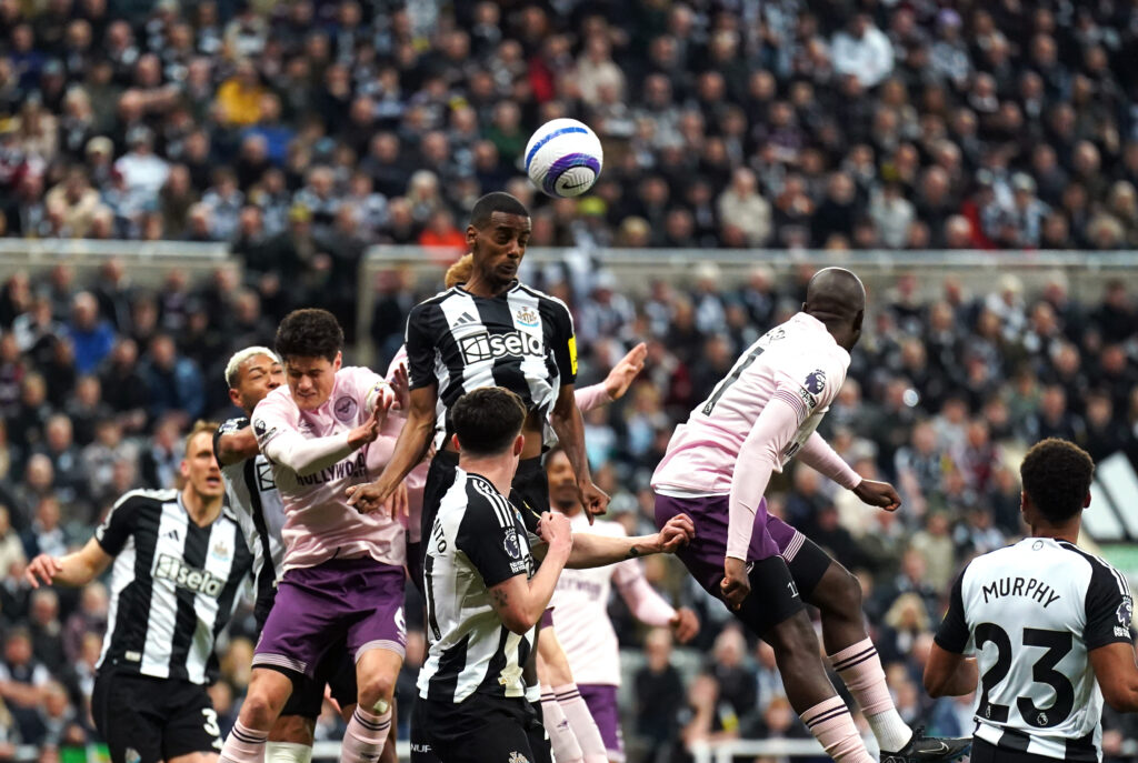 Newcastle sparge recordul de transferuri: 69 de milioane de lire pentru atacantul german Nick Woltem
