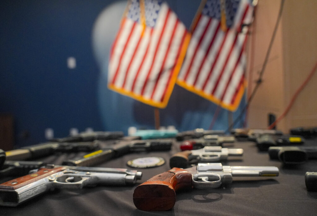 Procurorii federali din Washington nu vor mai urmări penal posesia de puști și arme de vânătoare