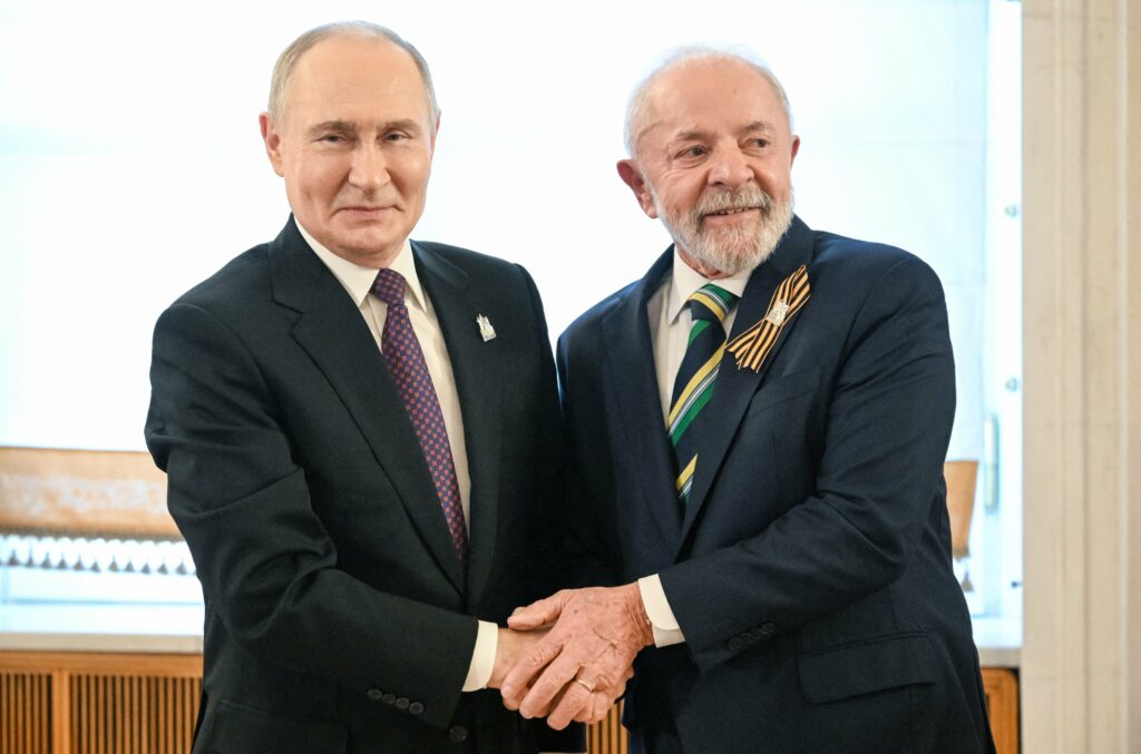 Lula și Putin au discutat despre războiul din Ucraina și tensiunile comerciale dintre BRICS și SUA