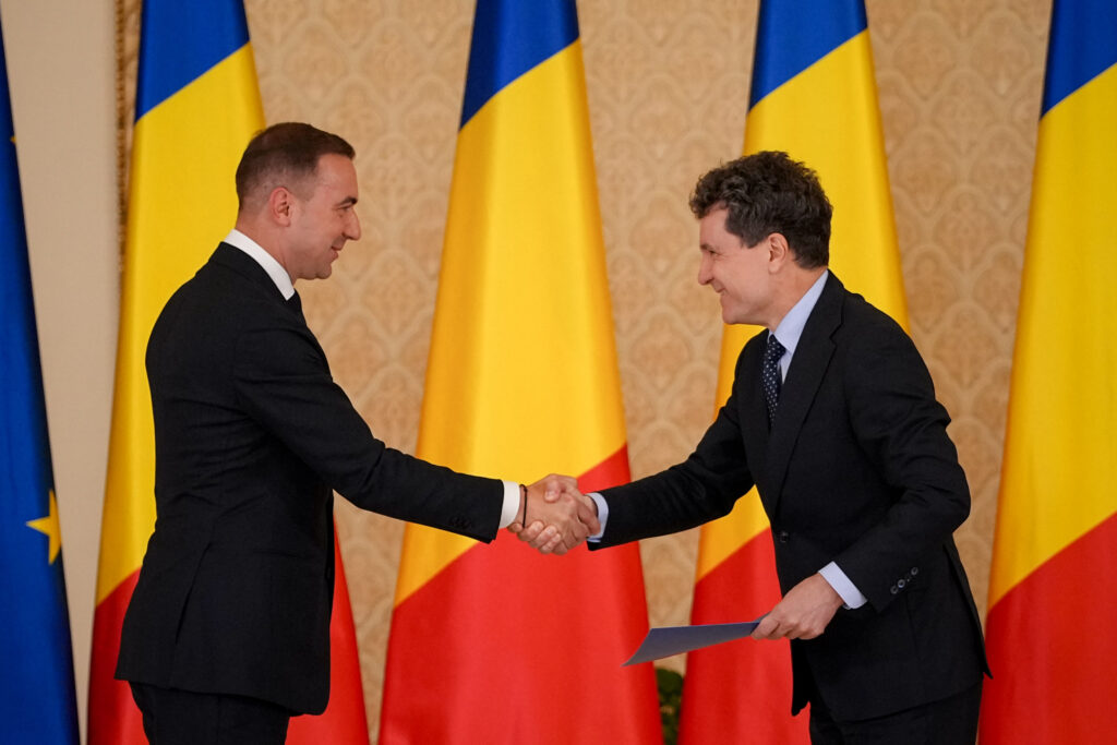 Ministrul Energiei: Există funcționari care câștigă mai mult decât președintele României, aberant
