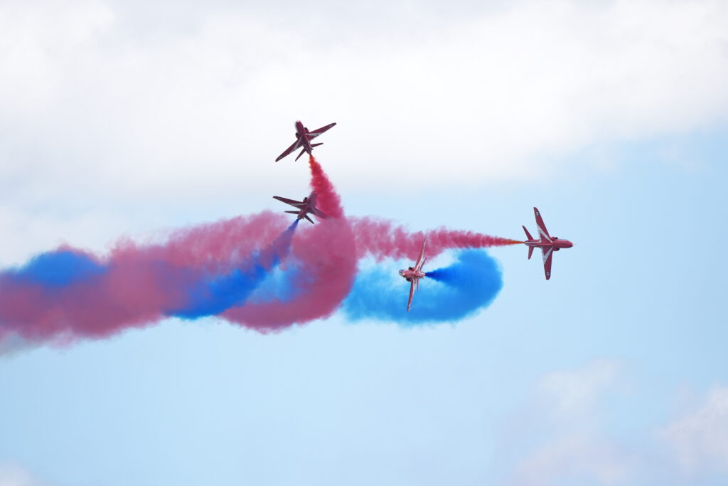 Red Arrows își anulează participarea la show-urile aeriene din Polonia și România