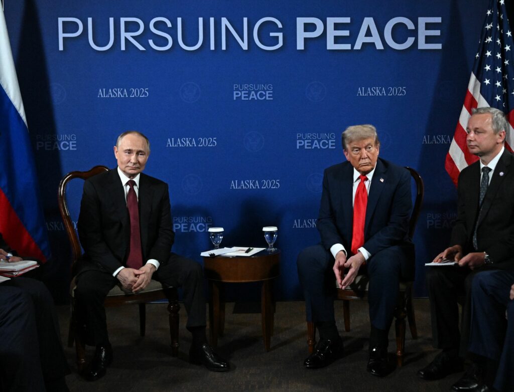 Summitul Trump-Putin | Negocierile în „format restrâns” s-au încheiat / Urmează o conferință de presă comună