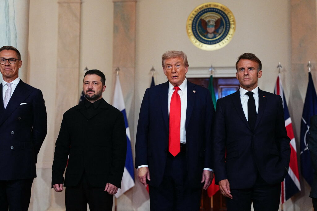 FT: Zelenski îi oferă lui Trump un contract de arme în valoare de 100 de miliarde de dolari, finanțat de Europa, pentru a obține garanții de securitate