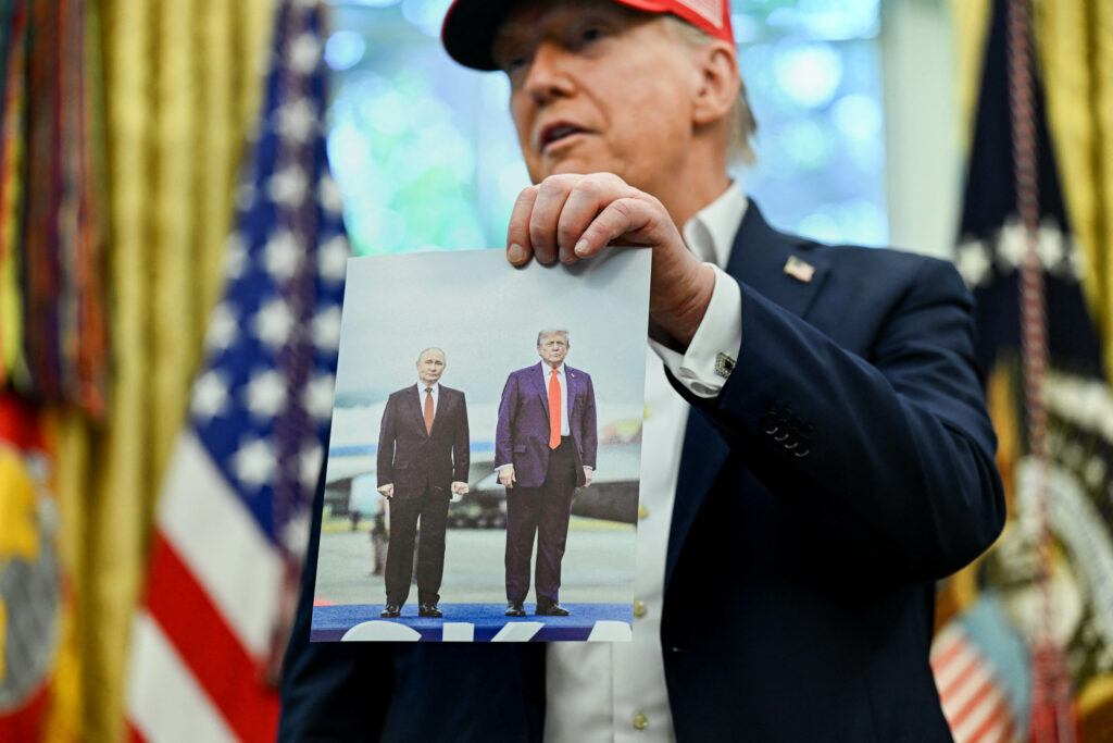 Trump spune că antipatia lui Putin față de Zelenski blochează o întâlnire. Președintele SUA se declară frustrat de atacurile ruse asupra Ucrainei