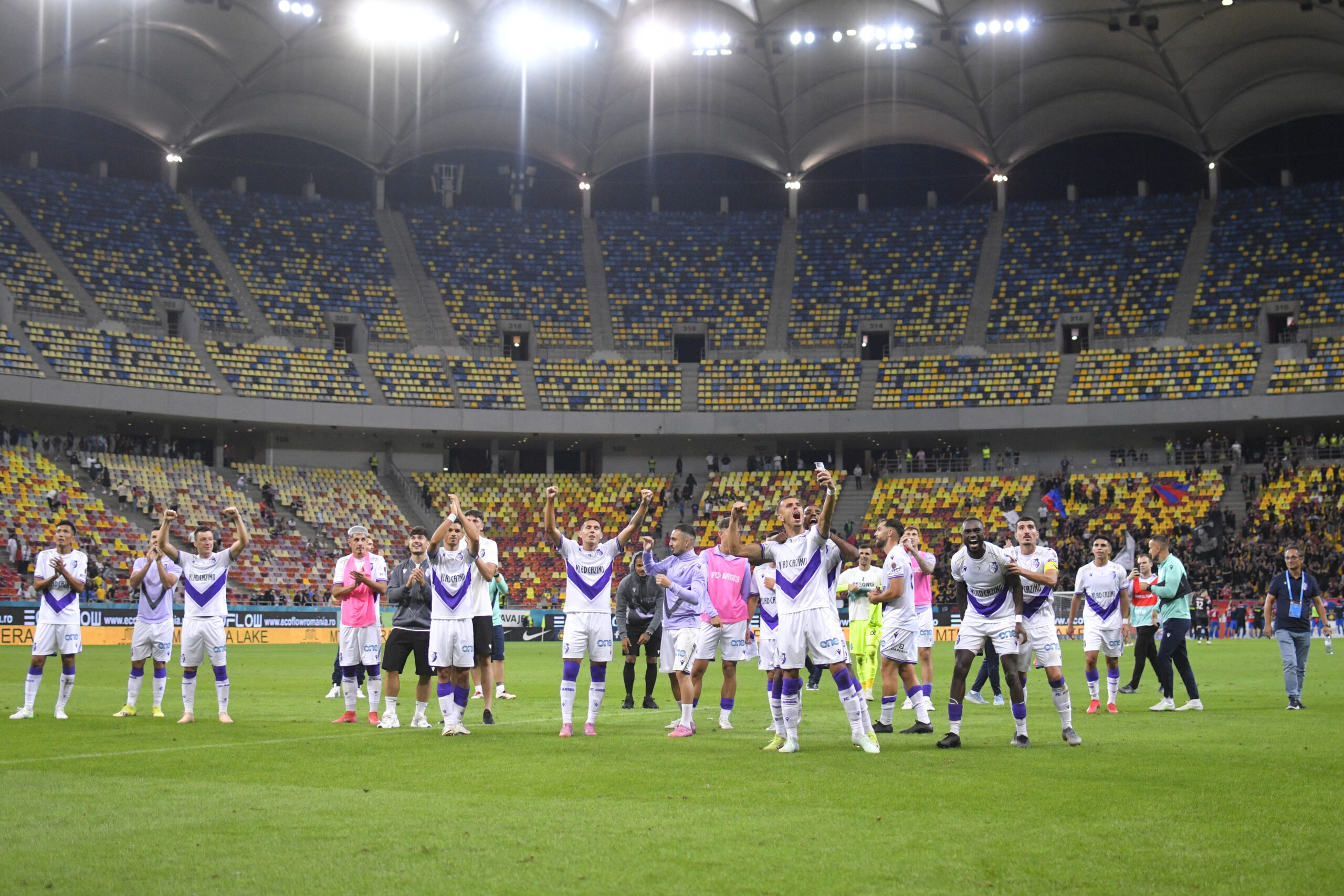 FCSB – FC Argeș: Piteștenii produc surpriza și înving campioana cu 2-0 pe Arena Națională