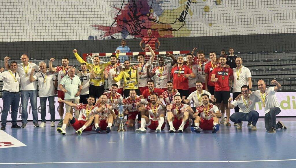 Handbal masculin: Dinamo a învins pe Minaur și a câștigat a opta Supercupă din istoria clubului