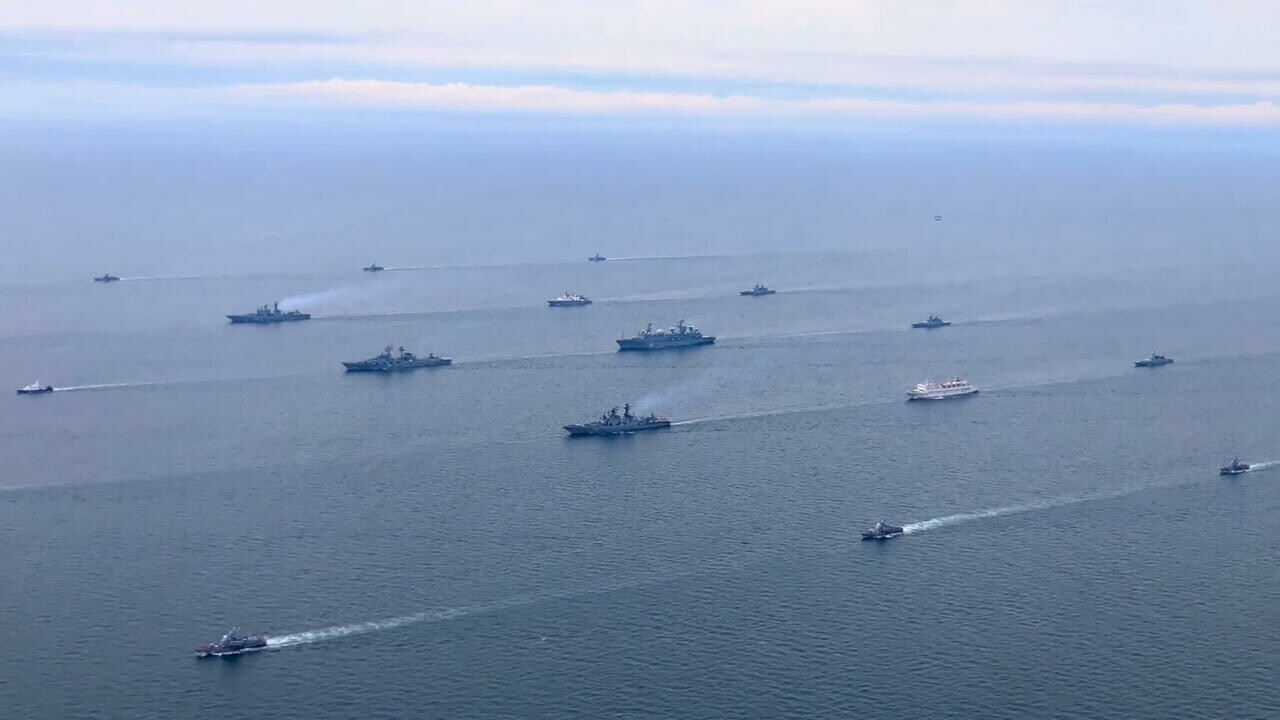 China și Rusia au început exercițiile militare comune în Marea Japoniei. Urmează patrule navale în „apele relevante ale Pacificului”