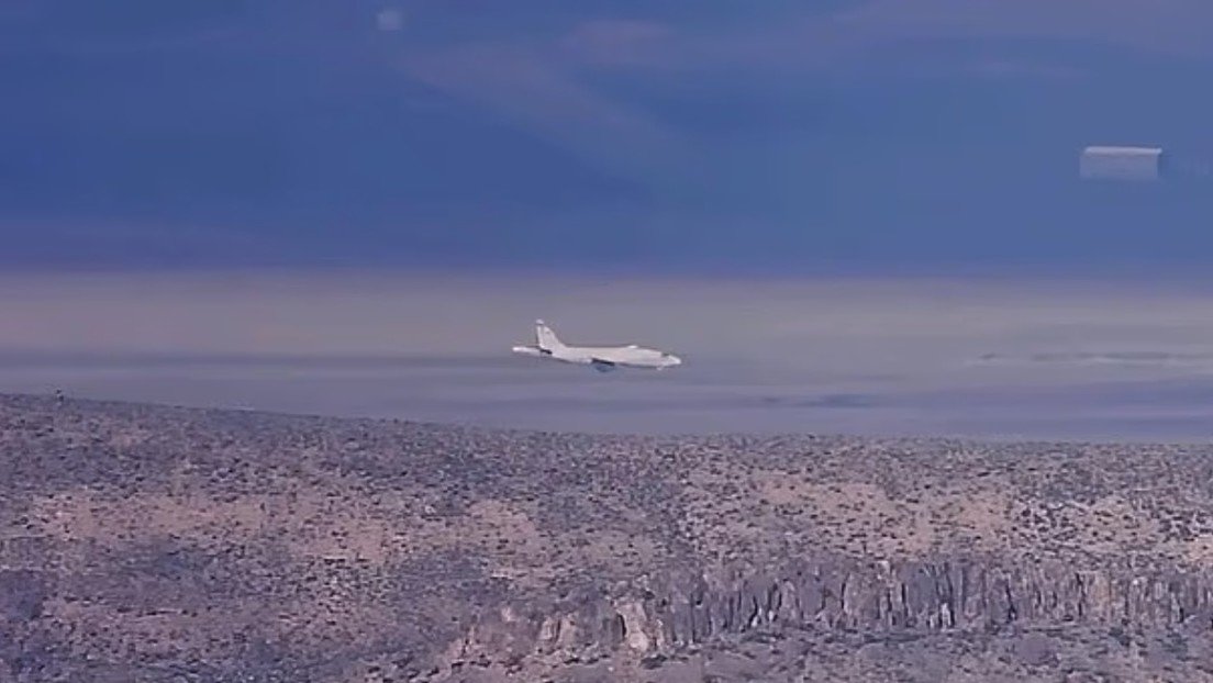 Avionul secret RAT55, surprins ateriz&acirc;nd la Hangarul 18 din celebra baz&#259; militar&#259; din Nevada, Zona 51