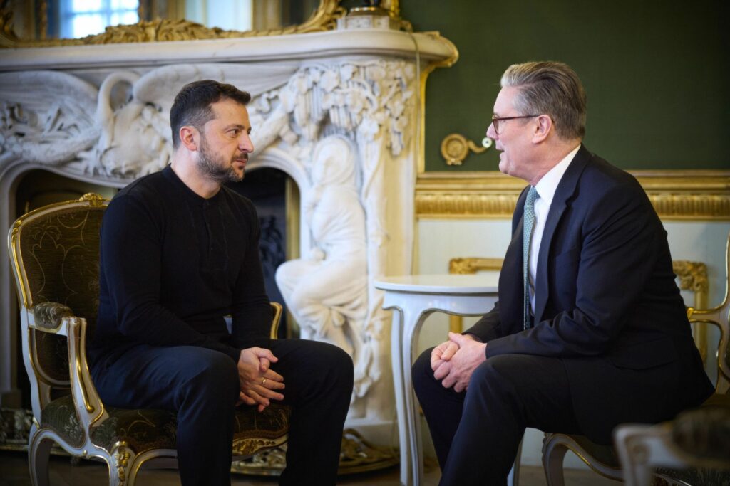 Zelenski merge la Londra. Premierul britanic cere intensificarea presiunii asupra Rusiei