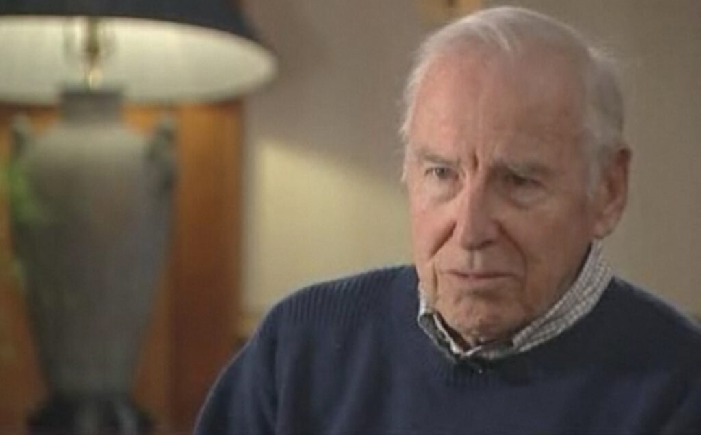 James Lovell, comandantul misiunii lunare Apollo 13, a murit la vârsta de 97 de ani