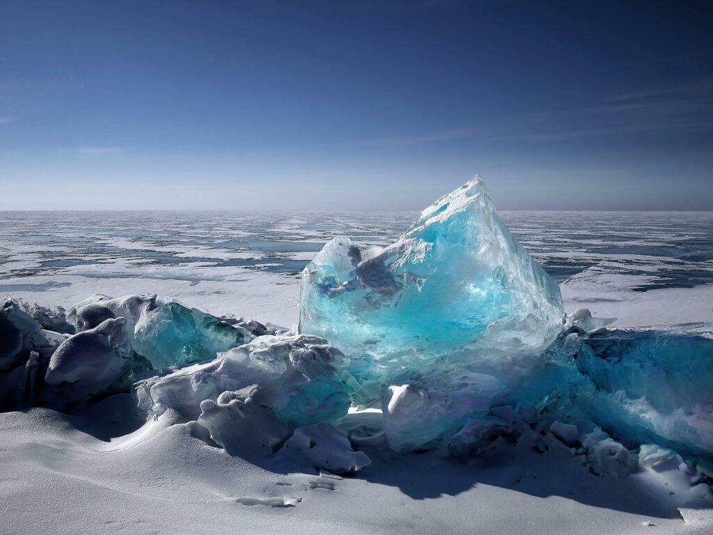 Rămășițele unui explorator britanic, descoperite în Antarctica după 65 de ani
