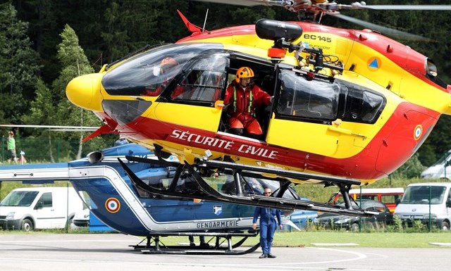 Accident deosebit de rar în Munții Pirinei. Turiști loviți de trăsnet, ajunși la spital