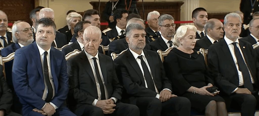 Marcel Ciolacu a intrat la Palatul Cotroceni pentru ultimul omagiu adus lui Ion Iliescu / Liviu Dragnea și Mircea Geoană, absenți