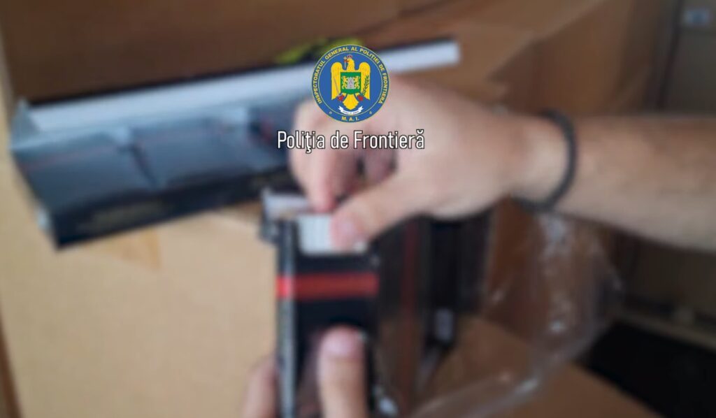 O fabrică ilegală de țigări, operată de români, moldoveni și ucraineni, descoperită de polițiști
