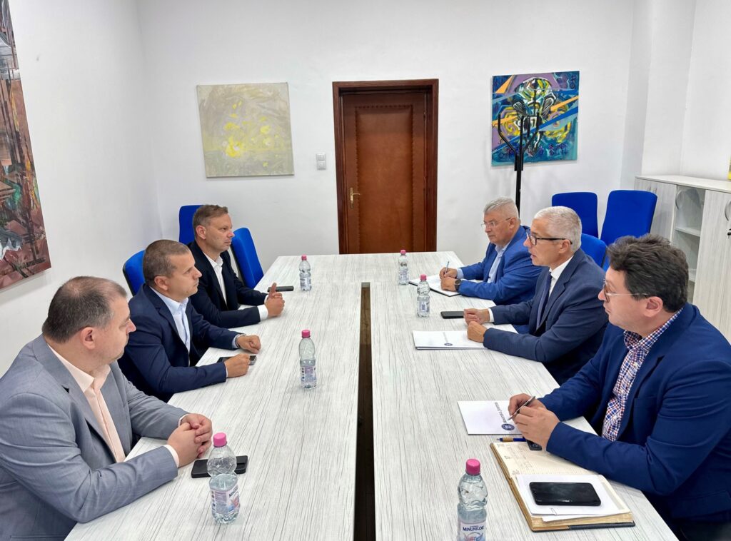 Solicitările grefierilor către ministrul Justiției: digitalizare, personal suplimentar și robe negre
