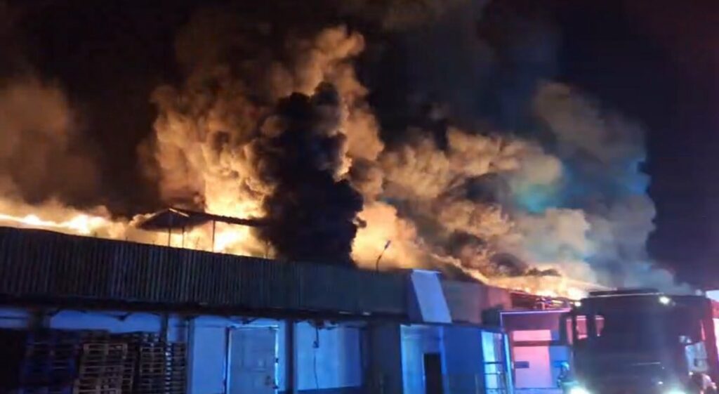 Ministerul Sănătății, recomandări pentru populație după incendiul din Sectorul 2