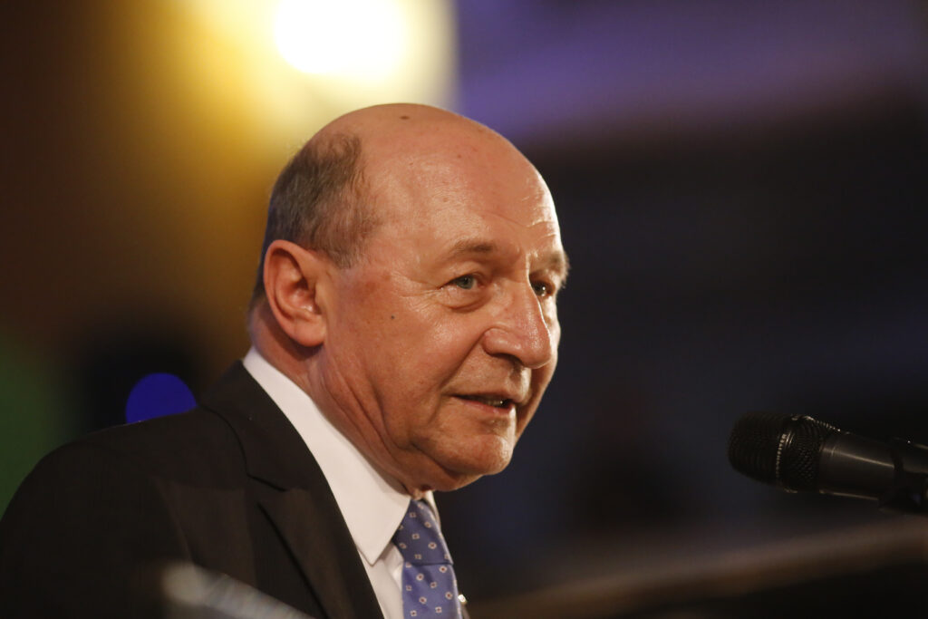 Băsescu afirmă că drona rusească intrată în spațiul aerian al României trebuia doborâtă: „A fost o greșeală că nu i s-a demonstrat Rusiei că poate fi lovită drona”