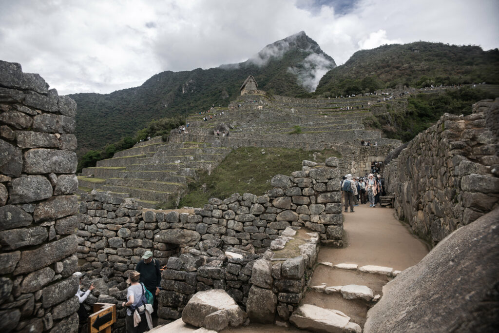 Peru: Peste 1.400 de turiști au fost evacuați din Machu Picchu în urma protestelor locale