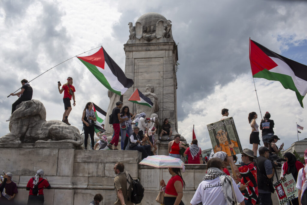 Administrația Trump a fost acuzată de abuzuri împotriva studenților străini pro-palestinieni