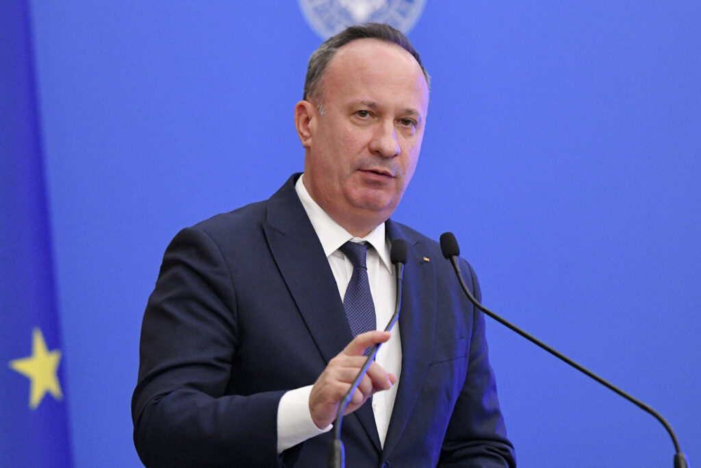 PSD cere ca refugiații ucraineni să plătească CASS. Guvernul respinge amendamentul