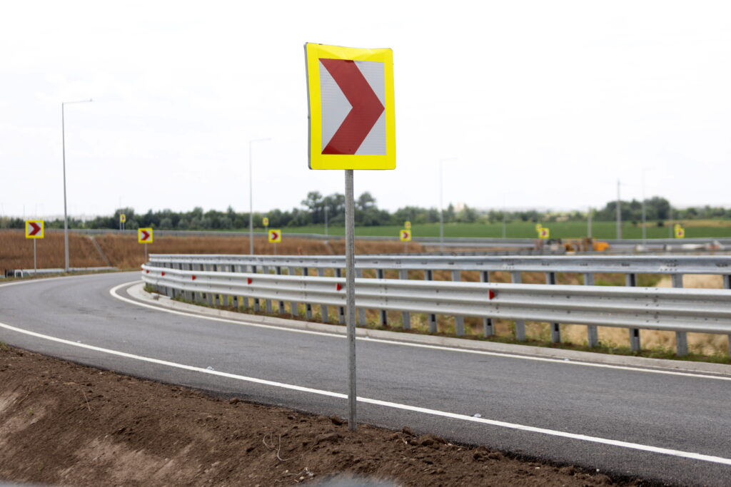 CNAIR: Posibile întreruperi, vineri, în emiterea rovinietei și peajului prin SMS