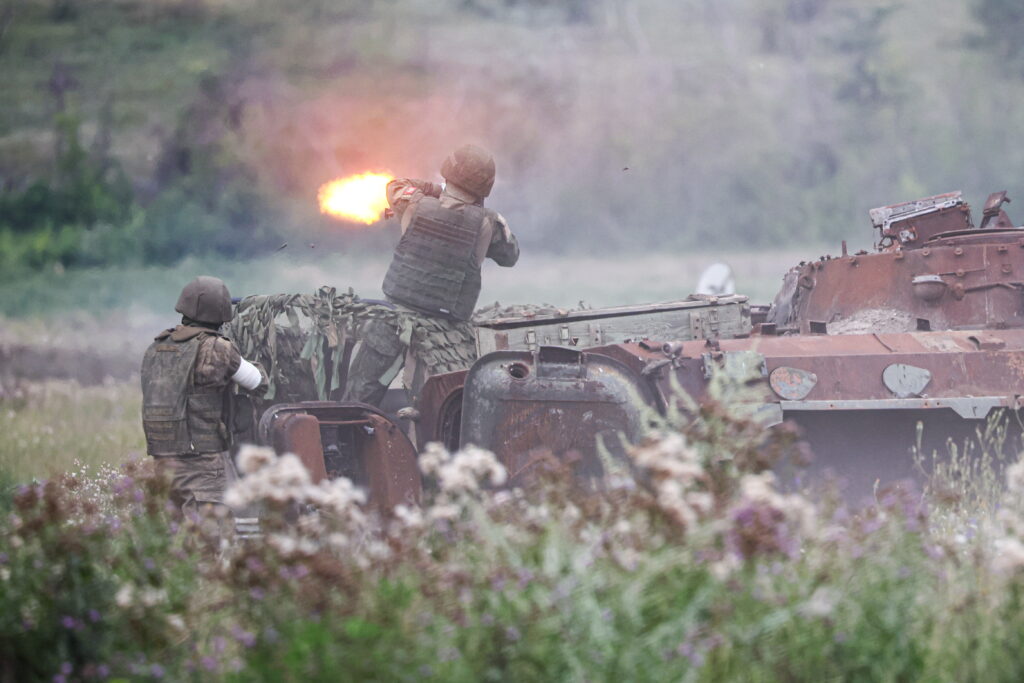 Contraofensivă a Ucrainei: Trupe rusești au fost încercuite în apropiere de Dobropillea, regiunea Donețk