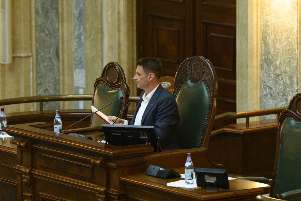 Președintele Senatului: Dronele rusești trebuie doborâte, răspunsul trebuie să fie ferm și fără echivoc