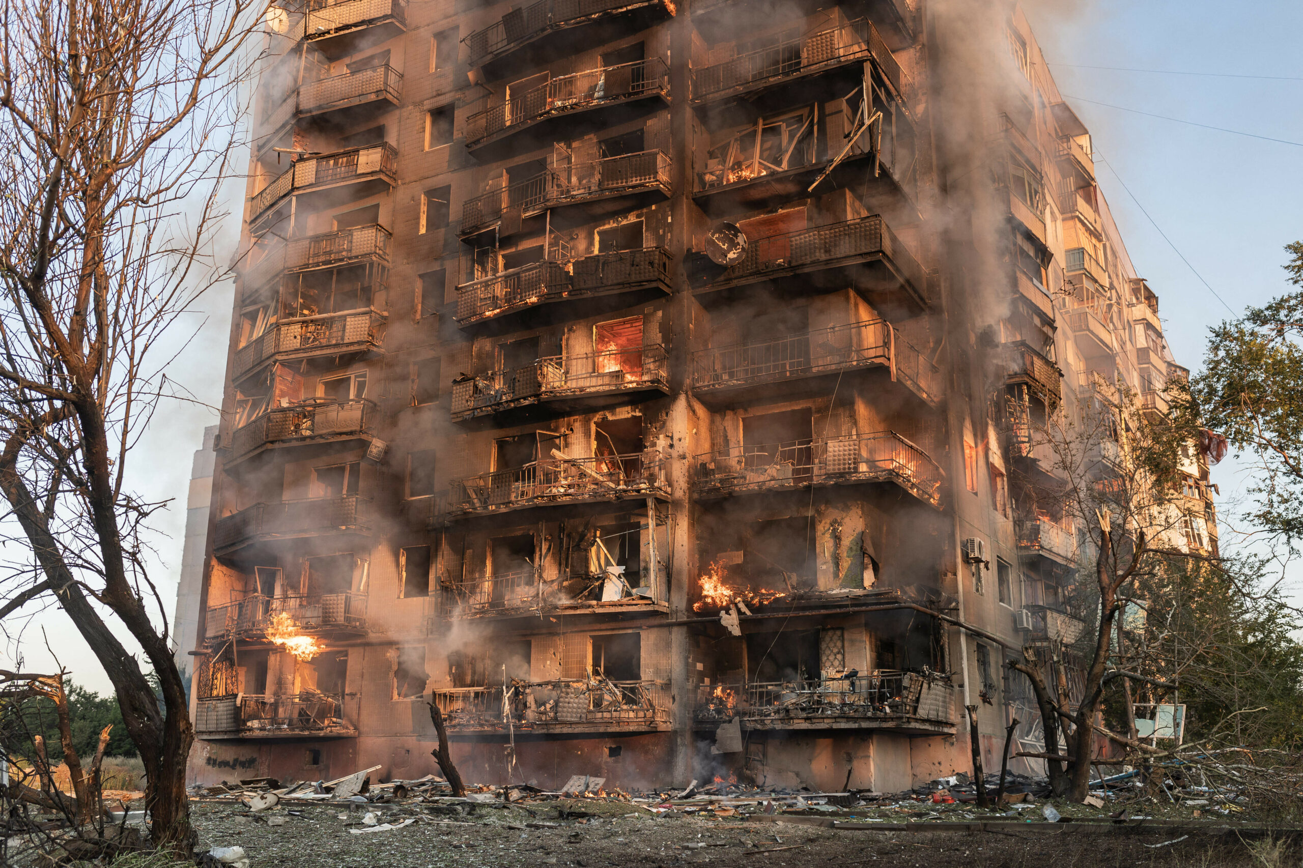 Occidentul care ignoră trecutul: Pericolul autoritarismului care pândește din umbra intereselor