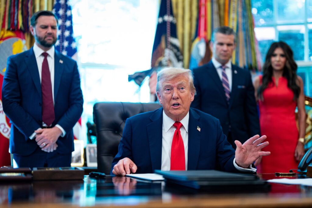 Donald Trump neagă zvonurile despre moartea sa: „Nu m-am simţit niciodată mai bine în toată viaţa mea”