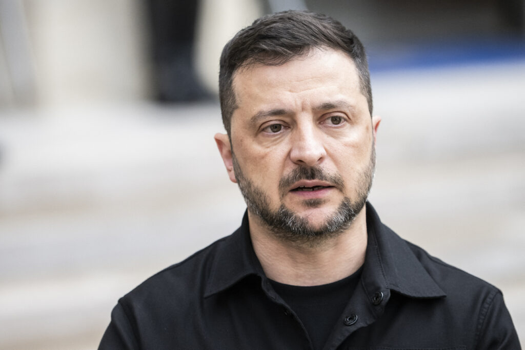 Volodimir Zelenski anunță că va renunța la funcția de președinte după război